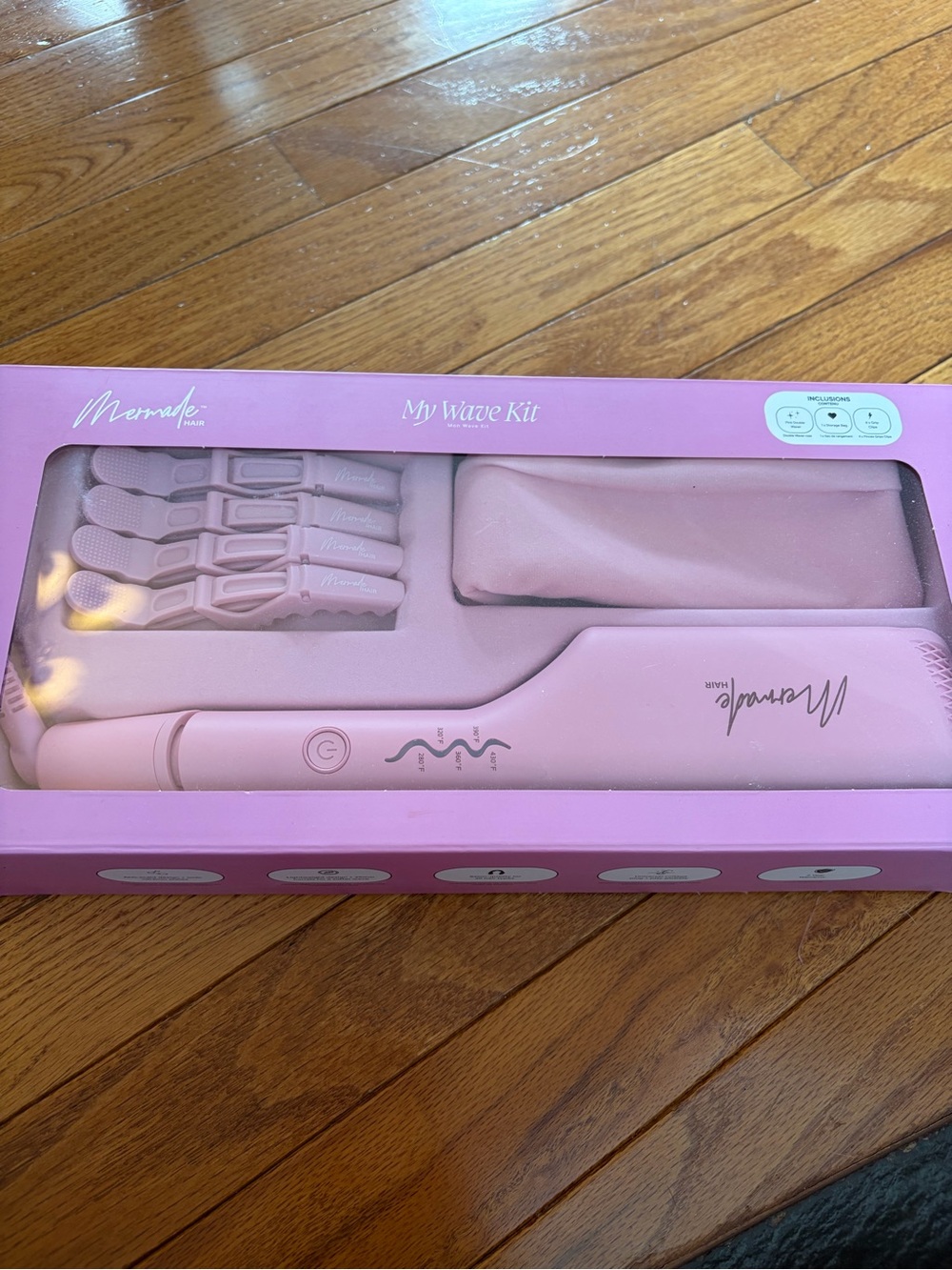 Mermade Hair Double Waver - Used Once - Picture 9 of 11